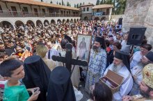 � ������� ������ ���������, ����������� 300-����� �� ��� �������� � 235-����� �� ��� ������������ ������� ��. ����� �����������